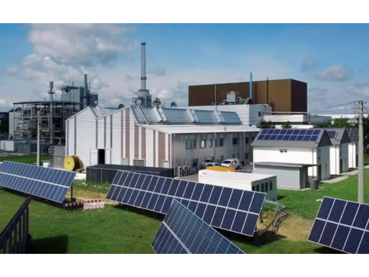 Energy Lab 2.0 within the Helmholtz Program Energy System Design (YouTube)