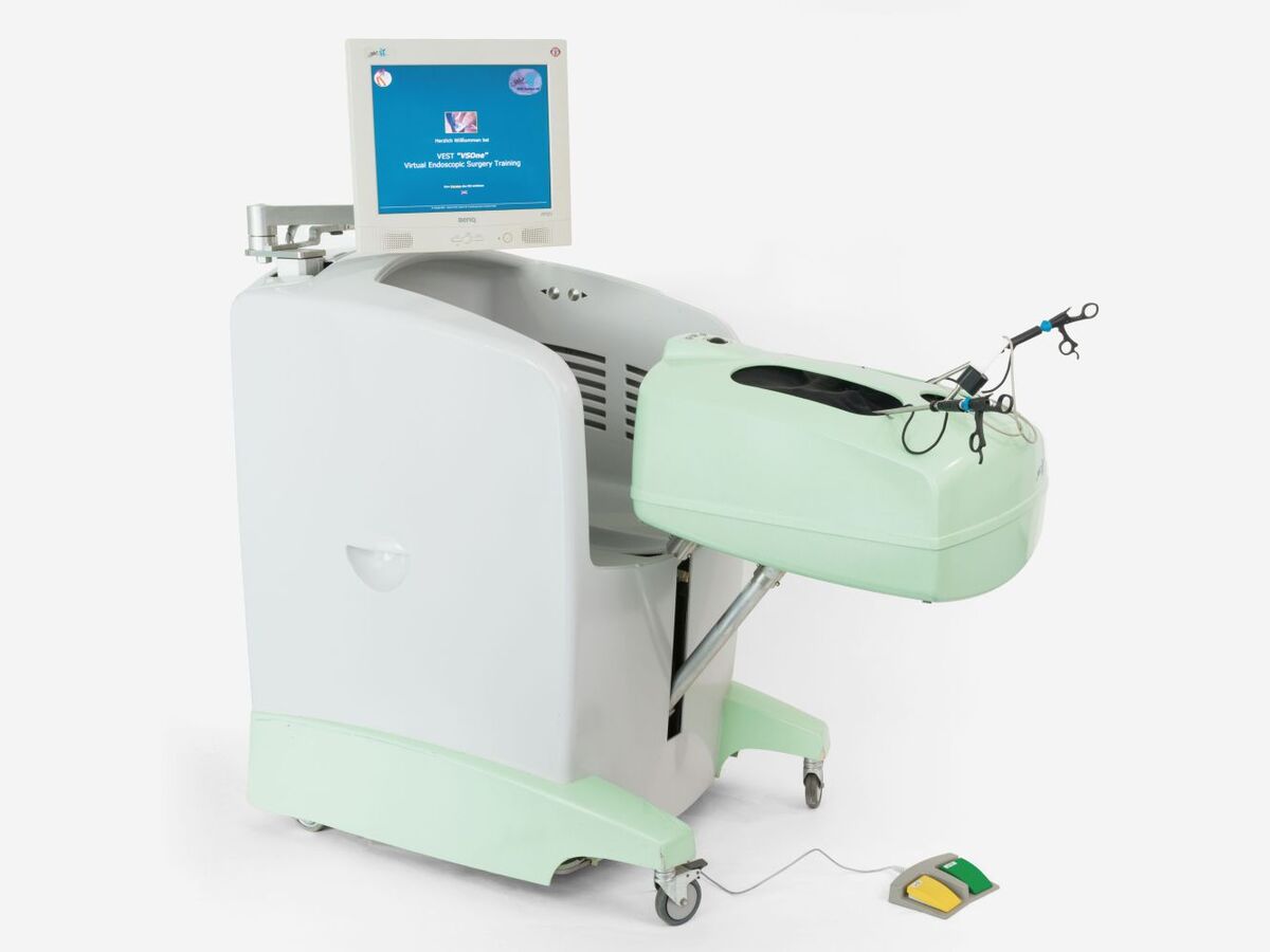 Virtual Reality Trainer für die Minimalinvasive Chirurgie (MIC)
