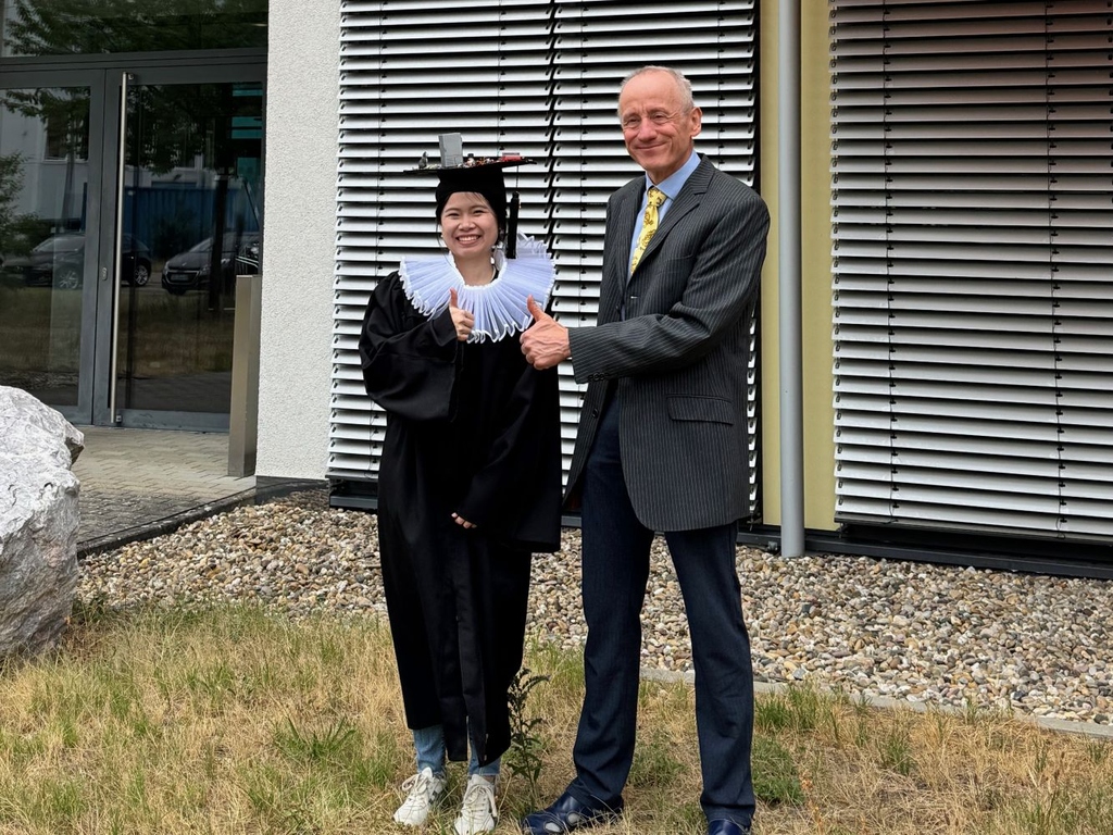 Dissertation von Frau Zehua Chen